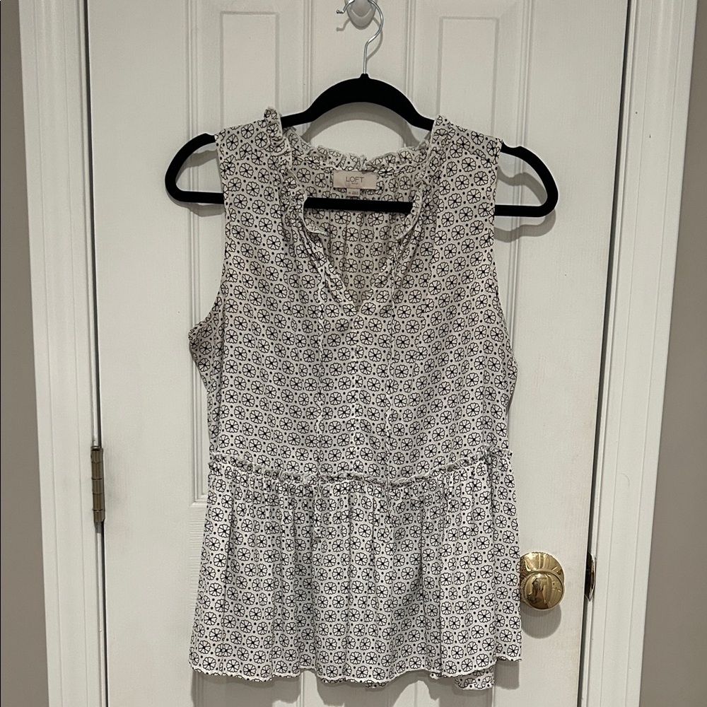 LOFT Sleeveless Black and White Blouse
